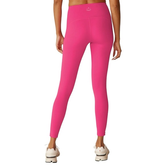 NWT Beyond Yoga Power Beyond Strive High-Waisted Midi Legging In Size XXS - Picture 1 of 6